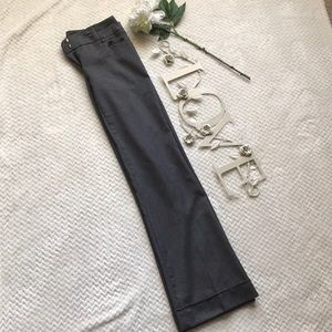 Juniors dress pants.